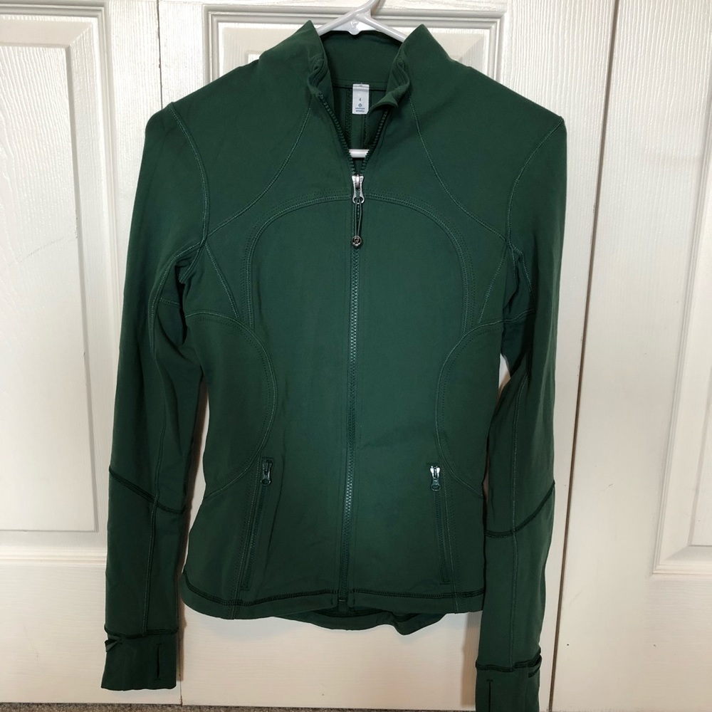 Lululemon green zip up jacket size 4